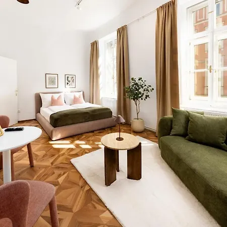 Cozy Luxury Center 1 Appartamento